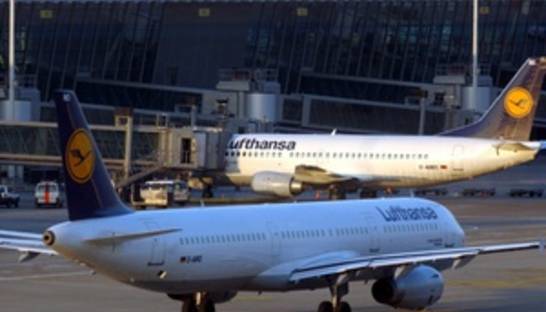 Lufthansa пообещала выполнить субботние рейсы, касающиеся Украины, в соответствии с расписанием