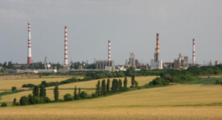 ТНК-BP ведет переговоры о продаже НПЗ в Украине