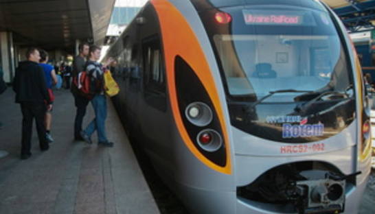 Кабмин предложил ограничить отмену НДС на услуги по перевозке пассажиров в Hyundai 2017-м годом