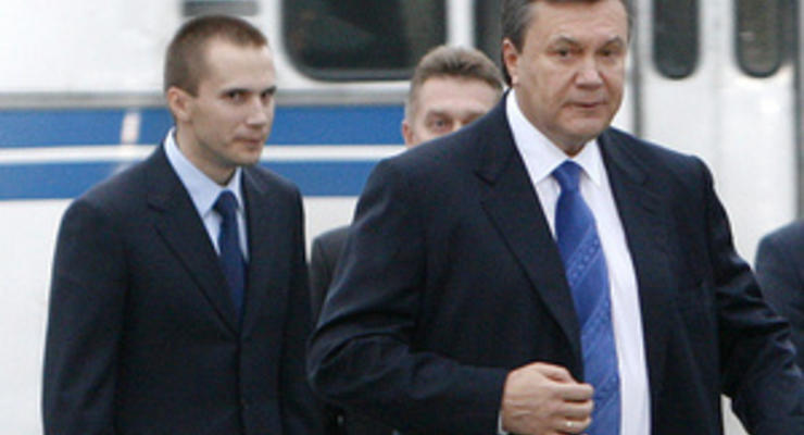 СМИ: Власти Мариуполя потратили 9 млн грн на покупку по цене киевского жилья квартир у компании сына Януковича