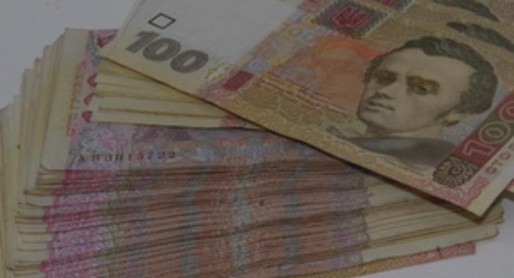 Эксперты: НБУ избавляется от евро и покупает доллар. Гривна - под угрозой девальвации