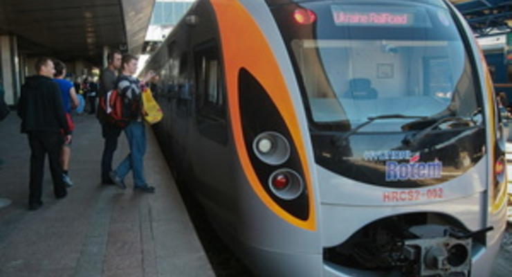 Директор Укразалiзницi пообещал, что скоростные поезда будут приезжать на 15-25 минут быстрее