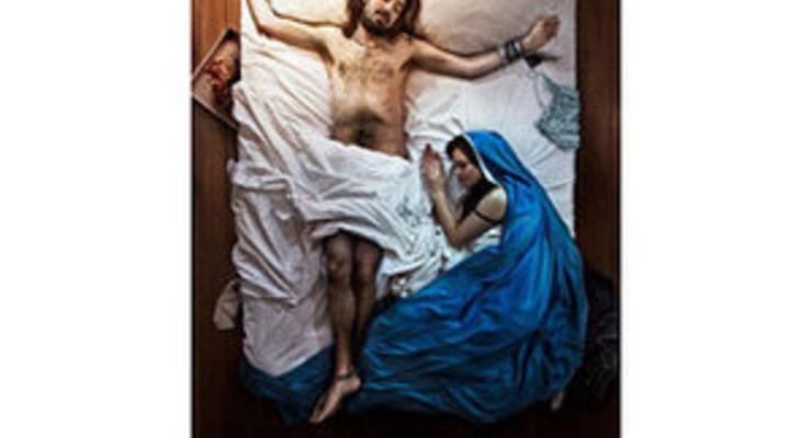 Новозеландский бар выпустил провокационную рекламу с изображением Иисуса Христа