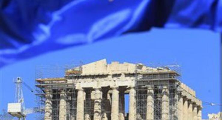 Грецию спасли от банкротства - СМИ