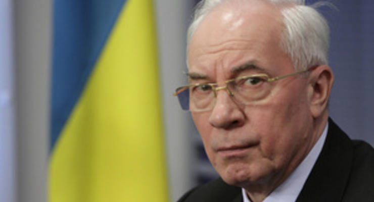 Азаров похвастался "тотальной стабильностью", достигнутой украинскими властями