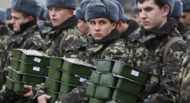 Военные будут получать вдвое больше простых украинцев