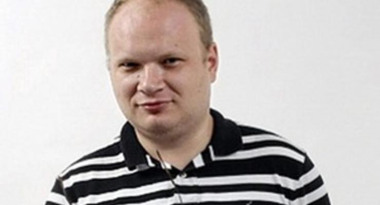 Мало работал. Российский журналист, жестоко избитый два года назад, уволен из Коммерсанта
