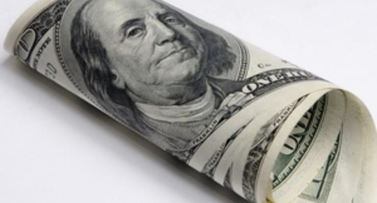 НБУ подсчитал, сколько долларов лежит дома у украинцев