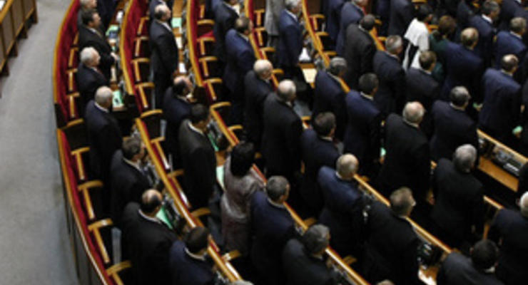 Украинские депутаты потратят на туалетную бумагу полторы тысячи долларов