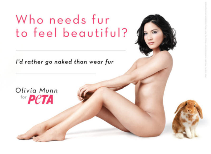 ТОП-15 самых сексуальных реклам 2012 года (ФОТО) / PETA