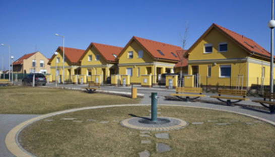 В Венгрии иностранцам запретили владеть землей