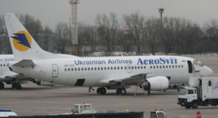 С АэроСвита взыскали более 40 млн грн долгов за обслуживание в Борисполе