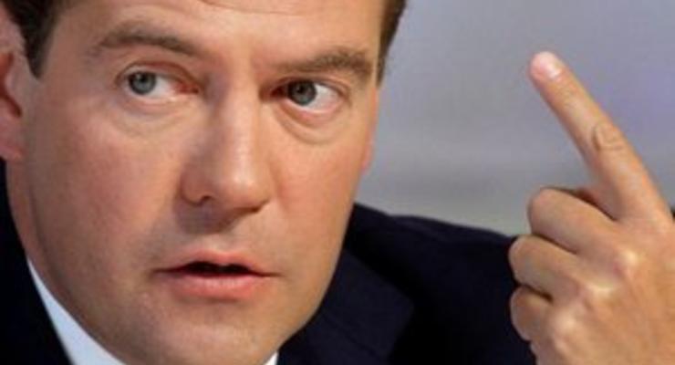 Медведев допустил, что Газпром могут лишить монополии на экспорт газа