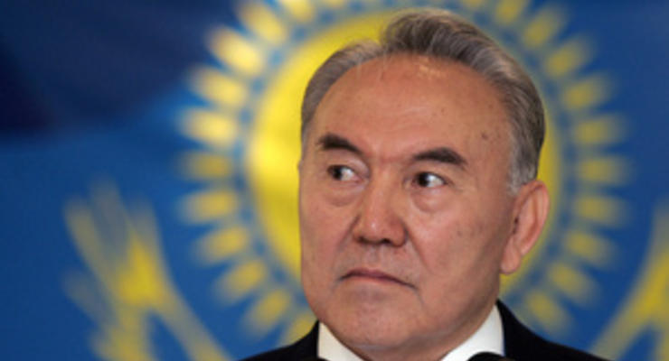Бессменный лидер Казахстана обвинил кланы в нежелании делиться недрами