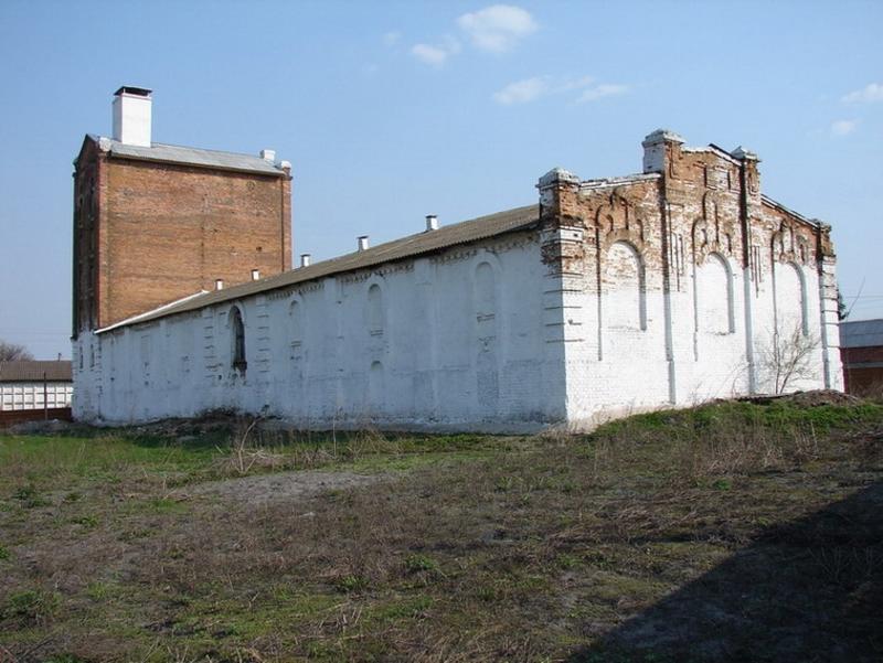 Жилье с историей: Украинцы продают руины по цене дворцов (ФОТО) / slando.ua