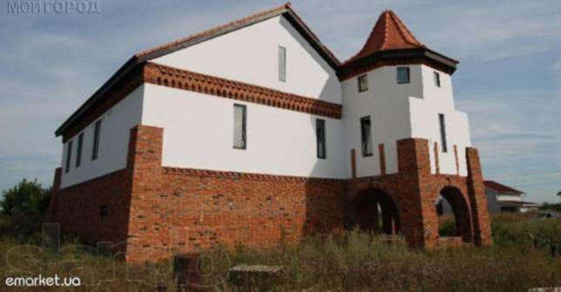 Стань королем: ТОП-5 замков, которые продают украинцы (ФОТО) / slando.ua