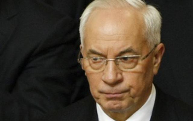 Азаров признал наличие "определенной угрозы" для экологии при добыче сланцевого газа