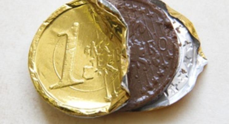 Курс валют: евро лениво набирает копейки