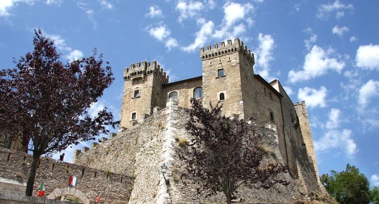 ТОП-10 самых романтичных замков в продаже (ФОТО)