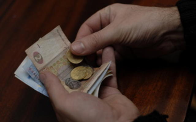 В январе задолженность по зарплатам превысила 1 млрд гривен - Госстат