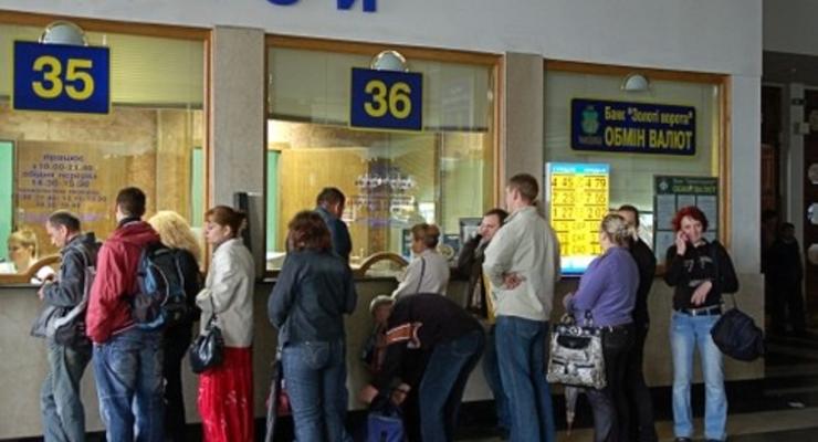 Украинцев заставят садиться в поезда с паспортом