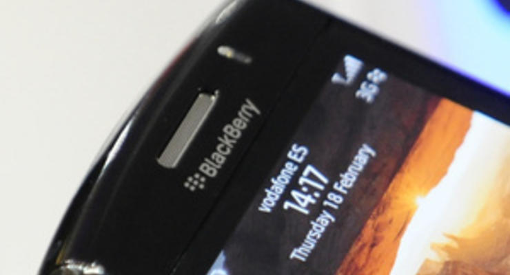 Новый смартфон неожиданно вытащил BlackBerry из убытков