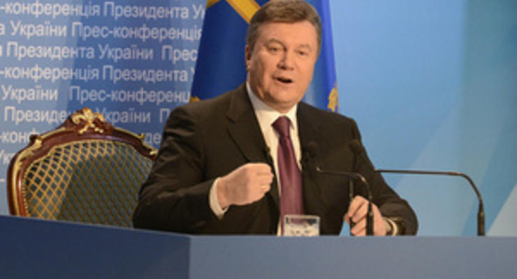 Янукович возмущен отставанием Украины в мировой оружейной гонке