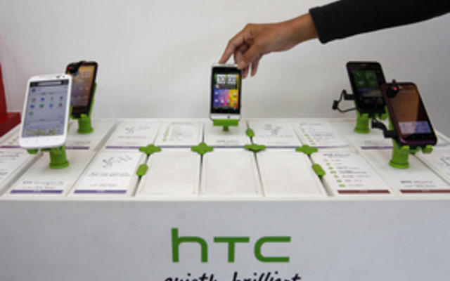 Задержка нового смартфона обвалила прибыль HTC на фоне ожесточенной борьбы с конкурентами