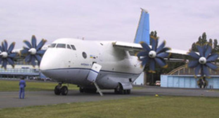 Самолет преткновения: посол РФ прогнозирует откат Москвы к стартовым соглашениям по Ан-70