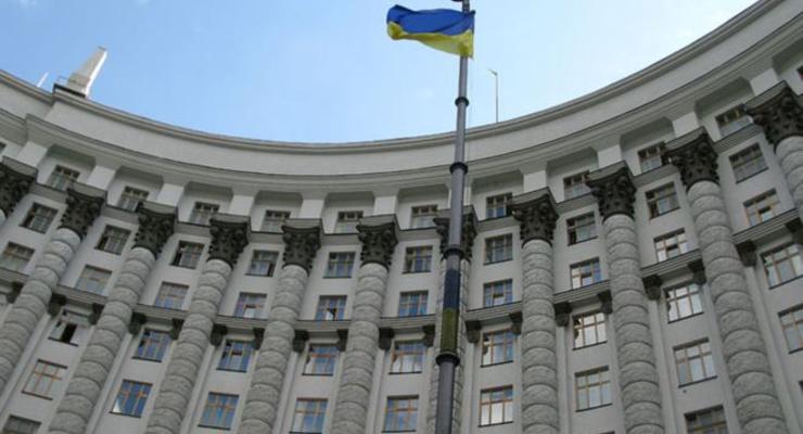 Сколько заработали украинские министры (ИНФОГРАФИКА)