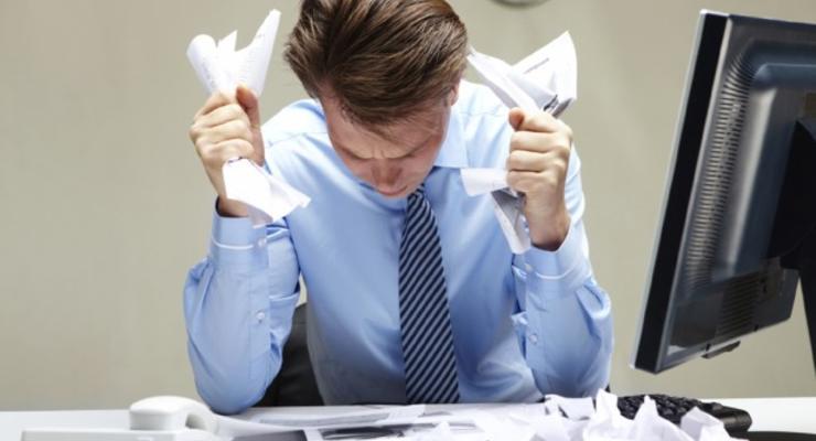 Украинцы буквально сходят с ума из-за стресса на работе (ВИДЕО)
