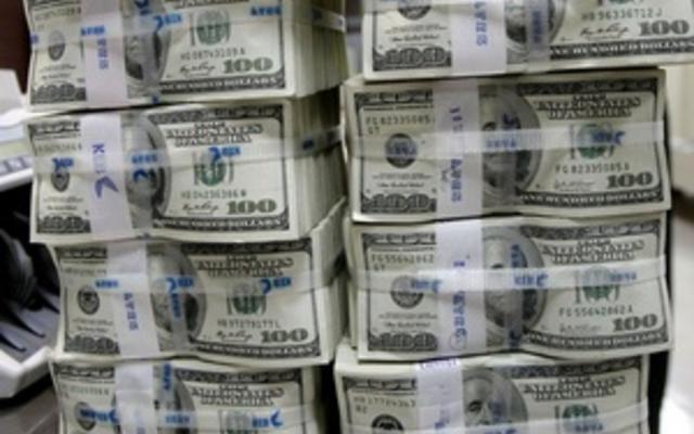 Беларусь получила очередные антикризисные $440 млн от восточных соседей