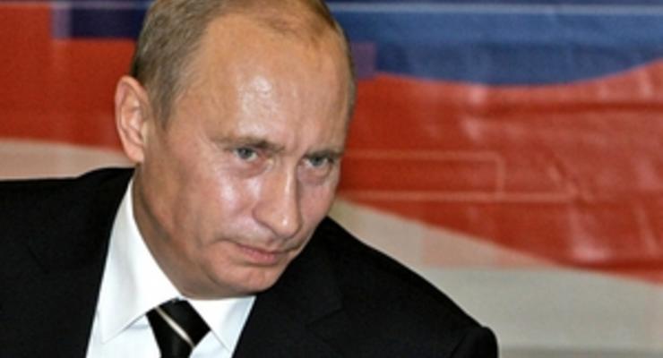 Путин запретил размещать рекламу на асфальте
