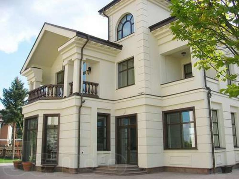 Дженифер Лопес купила особняк дешевле дома на Печерске / slando.ua