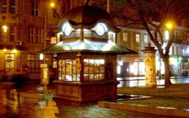 Львовские власти запретили изображать алкоголь на рекламных вывесках города