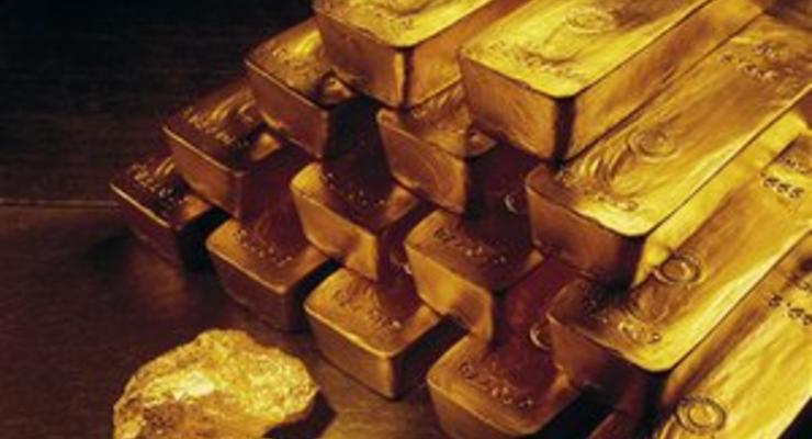 Нацбанк скупает золото для увеличения золотовалютных резервов страны