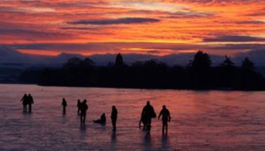 Южнокорейцы будут возить грузы из Европы через Северный полюс