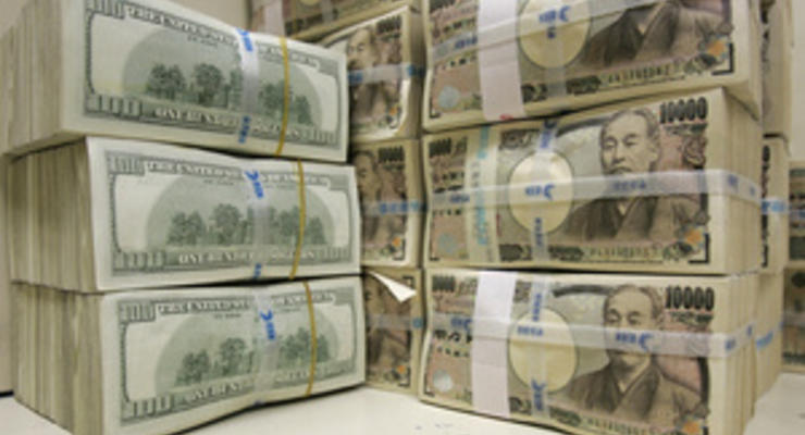 Японки урезали расходы своих мужей из-за принятых страной мер стимулирования экономики