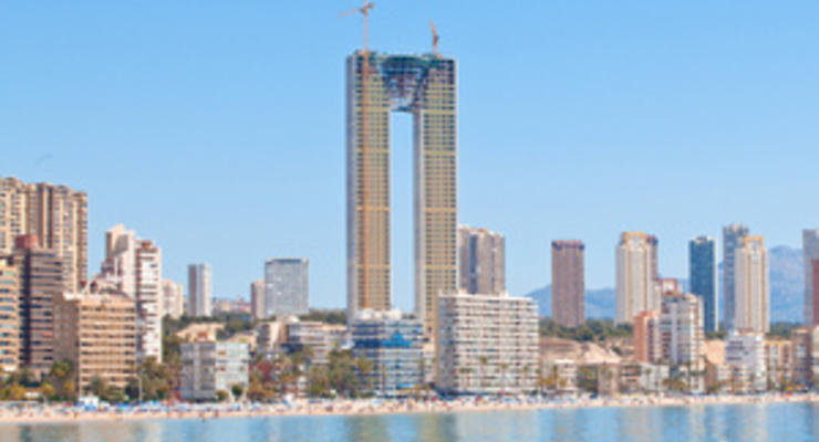 Стройка века: высочайший в ЕС небоскреб стал символом кризиса на рынке недвижимости