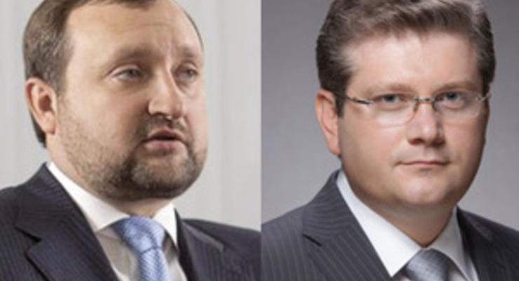 Пока шеф в отпуске: Арбузов и Вилкул начали агрессивную PR-баталию ради кресла премьера