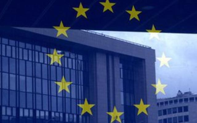 Инвесторы уверовали в рост мировой экономики, еврозоне прочат выход из рецессии - опросы