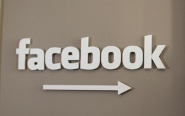 Facebook откупится от иска за использование личных данных пользователей