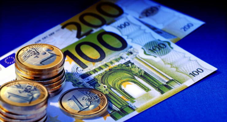 Гривна провалилась: в Украине курс евро вырос до 11 грн