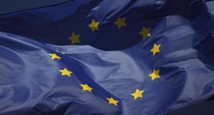 Наказать рублем. ЕС обещает Москве проблемы из-за давления на Киев - Ъ