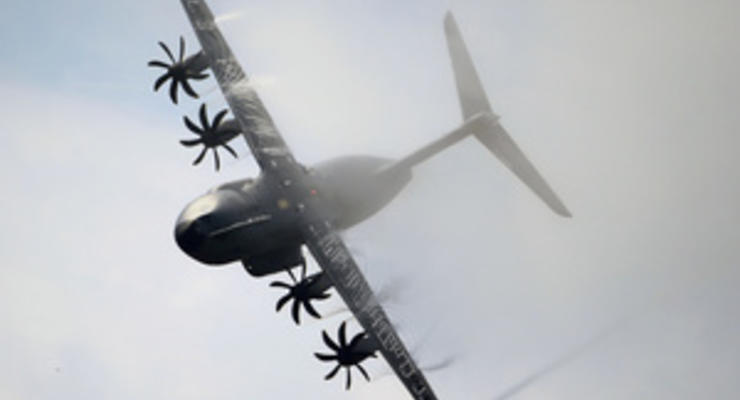 В Европе начинаются поставки нового военно-транспортного самолета