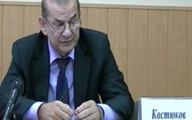 Мэр Краматорска назвал "патриотами" медиков и учителей, которые ушли в неоплачиваемый отпуск