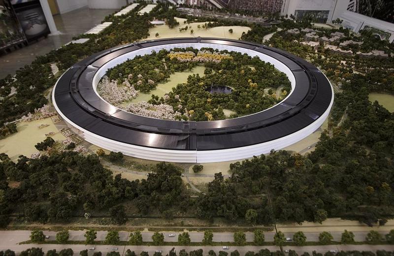 Новый офис Apple будет похож на космический корабль (ФОТО) / MCT