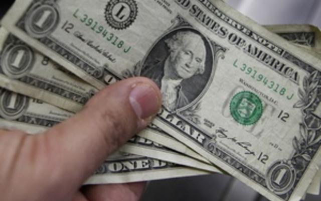 Минфин надеется получить валюту от населения, убедив покупать казначейские обязательства