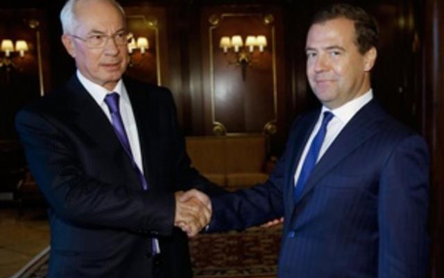 Азаров заявил об исключительной важности товарооборота с Таможенным союзом