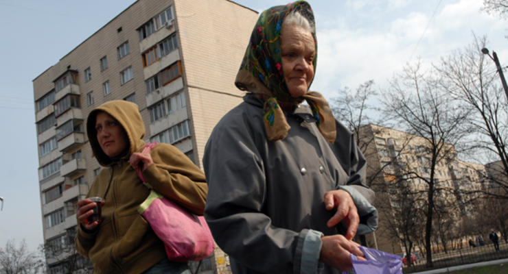 Корреспондент: На всех не хватило. Украину накрыла волна социального кризиса